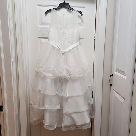 Perfect princess gown for Flower girl, baptism, first communion or confirmation. - Picture 2 of 13